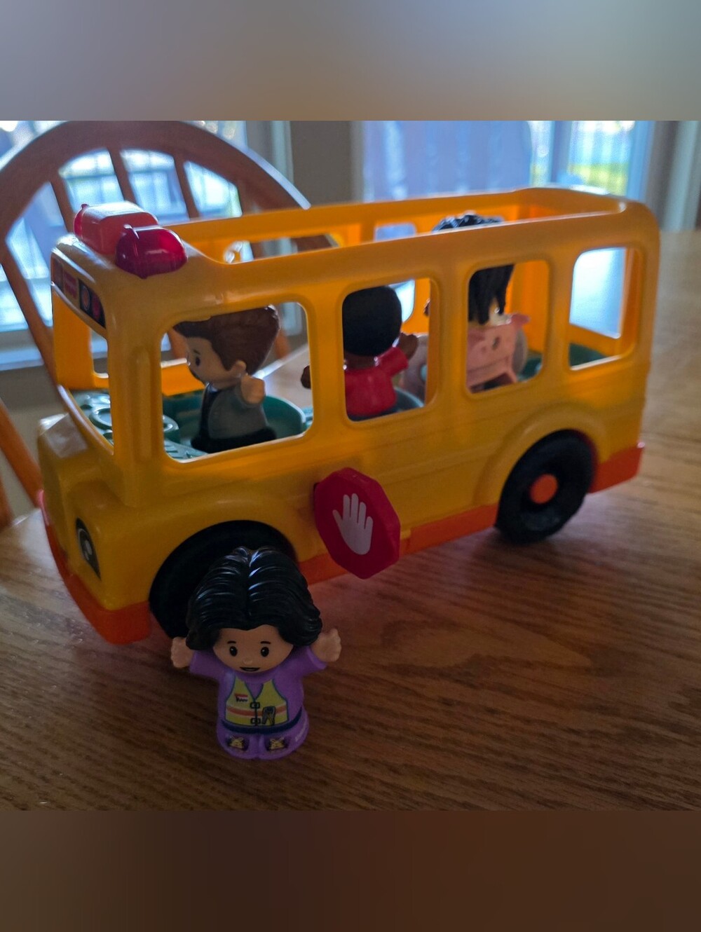 Fisher Price Yellow School Bus Playset with Removable Little Peoples - Kids Toys
